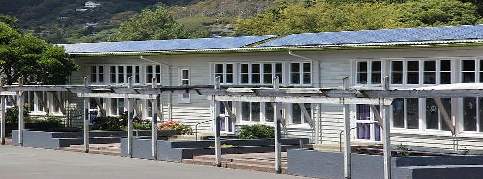 Naenae school solar installation